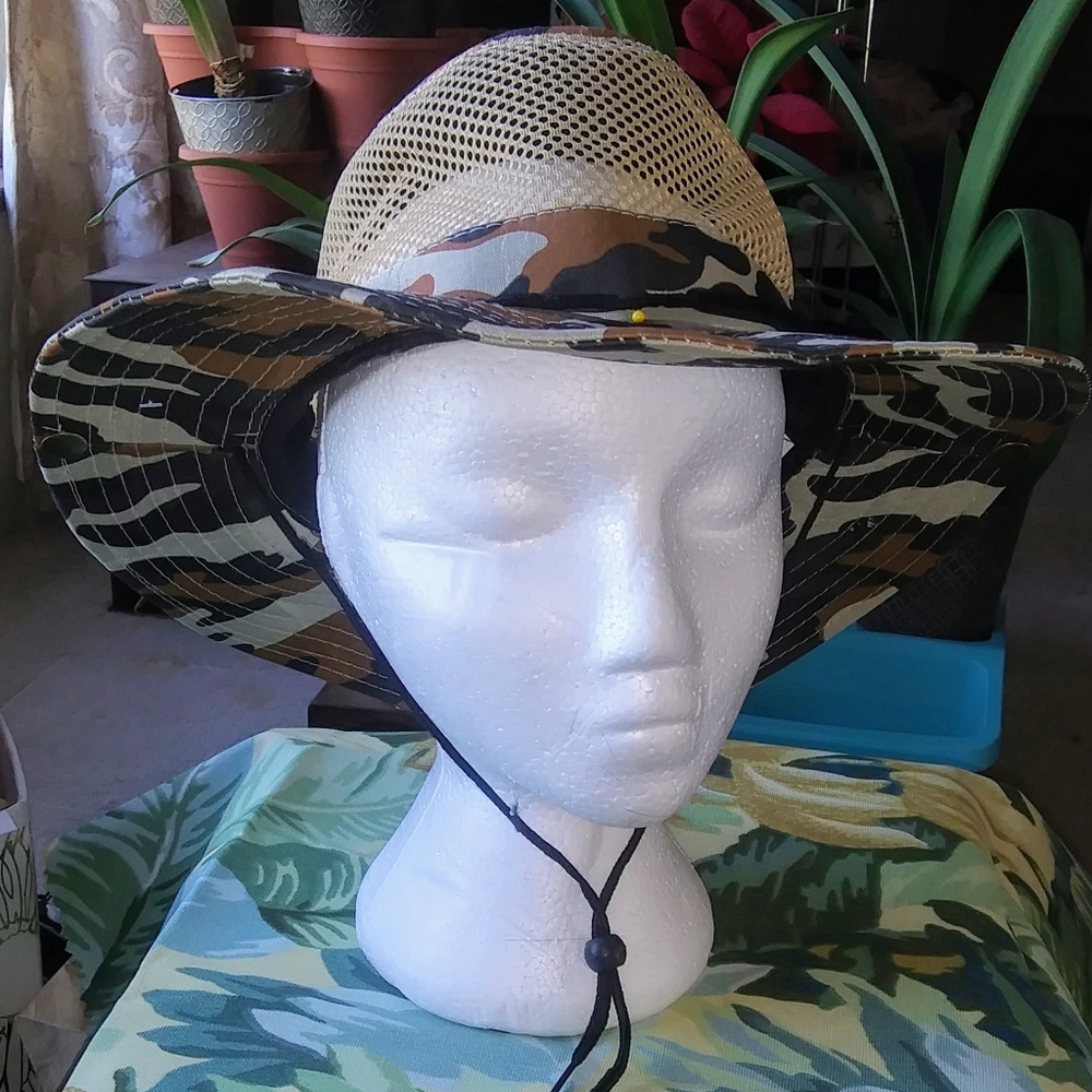 GROOVY GLAM Tan Camo Boonie Bush Hat Summer Mesh with Drawstring